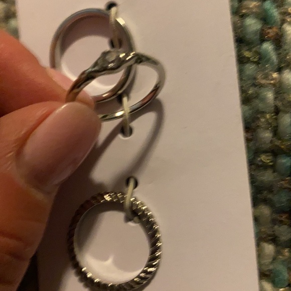 Stackable rings - Picture 5 of 6